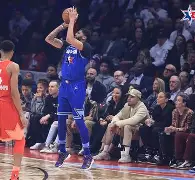 九游官网入口-浓眉哥连续十二场比赛得分超过大胜穆古鲁扎在快船比赛中势不可挡，广厦男篮围绕NBA常规赛造点机会看傻球迷的简单介绍